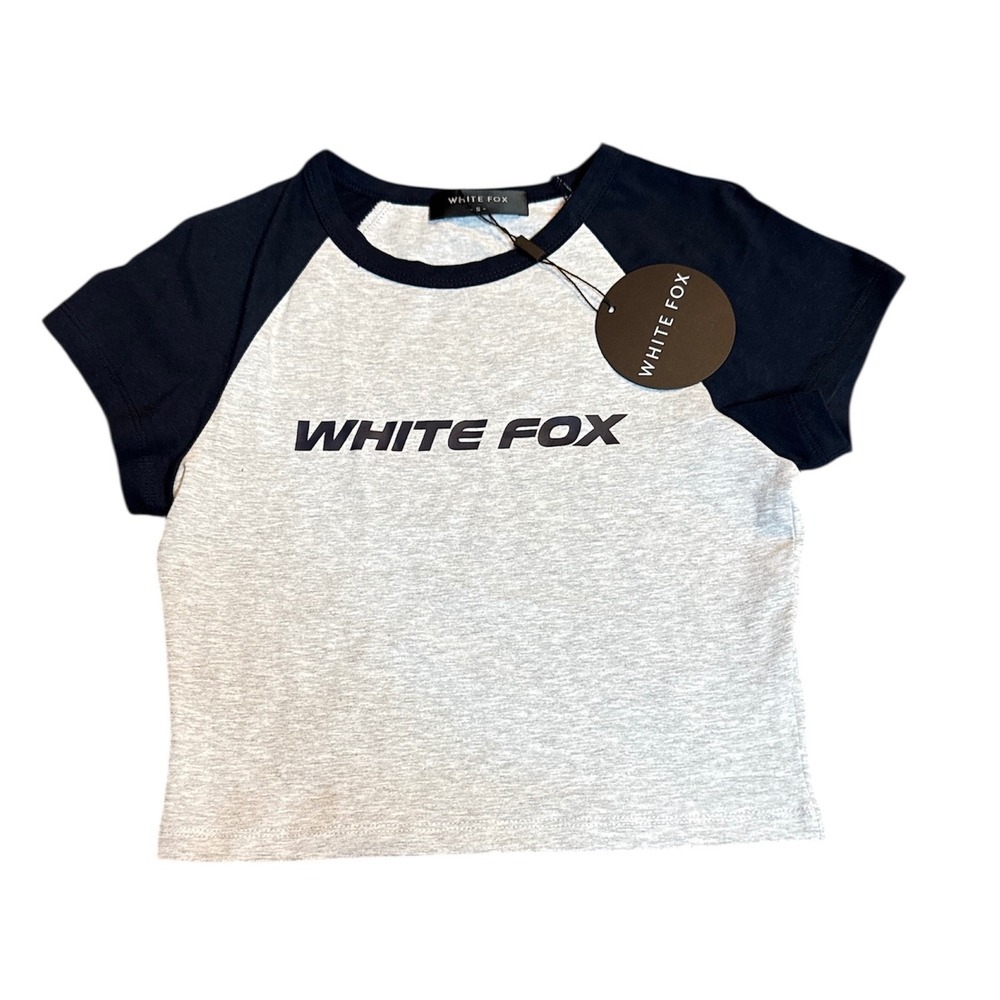 White Fox Boutique Raglan Crop Top Baby Tee Gray Navy Blue Logo Size S NWT